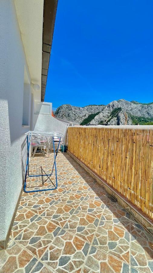 Apartments Neven Omiš Exterior foto